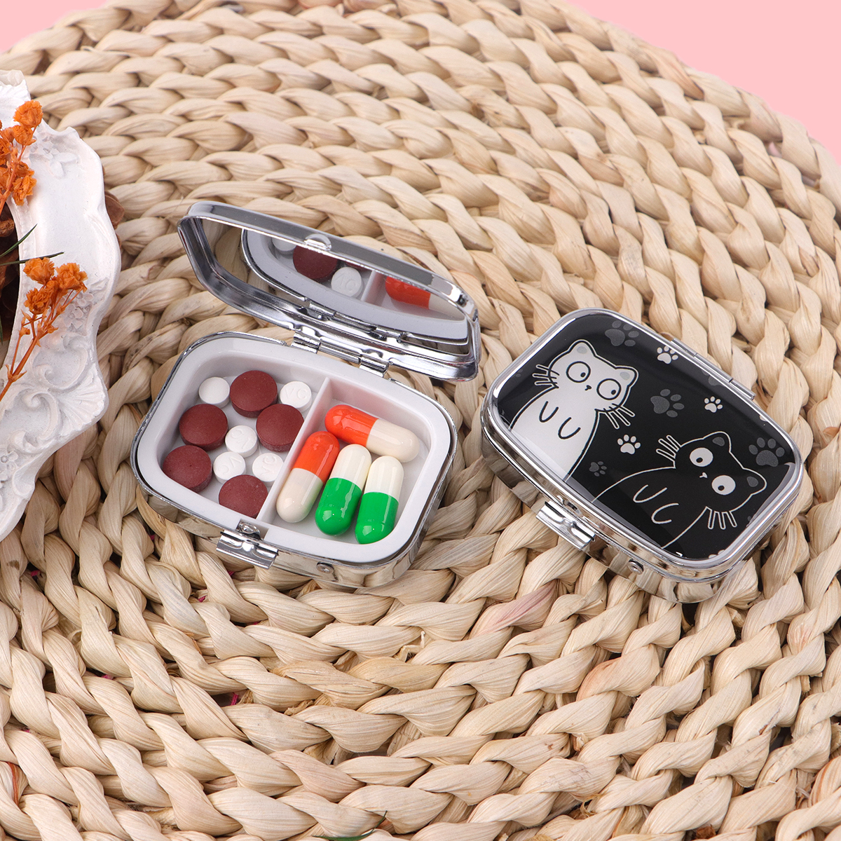 Cartoon Black And White Cat Tr - Travel Accessories For Japan recensie en prijs