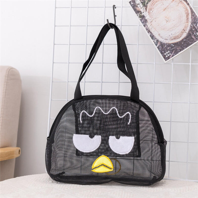 Sanrio Hello Kitty Badbadtz-Ma - Travel Accessories Toiletries recensie en prijs
